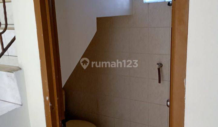 Disewakan Rumah Semi Furnish Cempaka putih Jakarta pusat  7