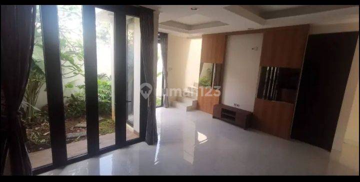 Rumah Sewa Baru Townhouse dalam Cluster, di Area Pasar Rebo 6