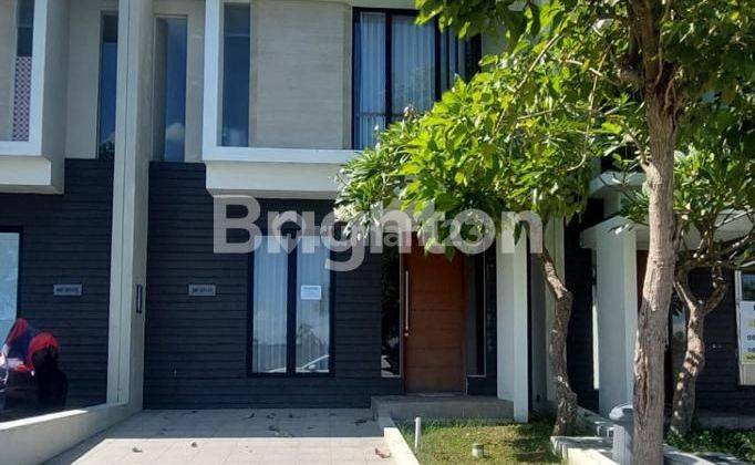 Rumah Baru Siap Huni 2 lantai Northwest Lake Surabaya 1