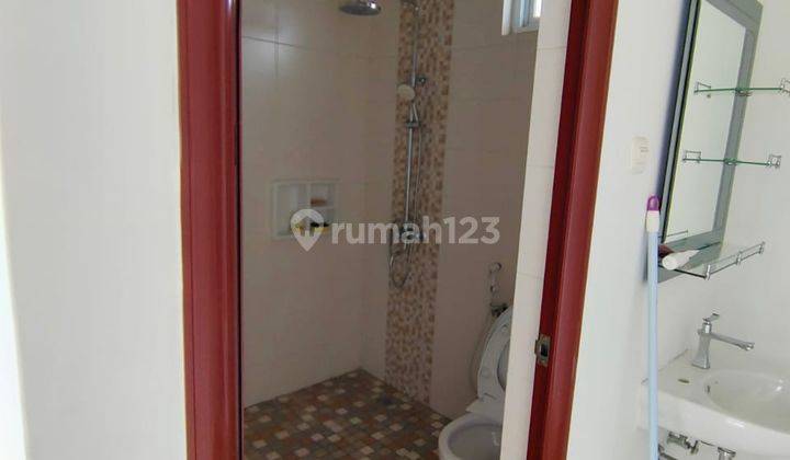 Jual rumah baru di taman meruya  3