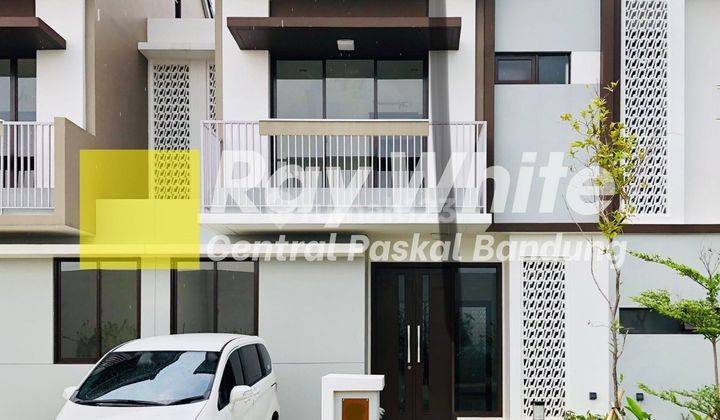 Rumah Summarecon Tipe Cynthia Kota Bandung 1