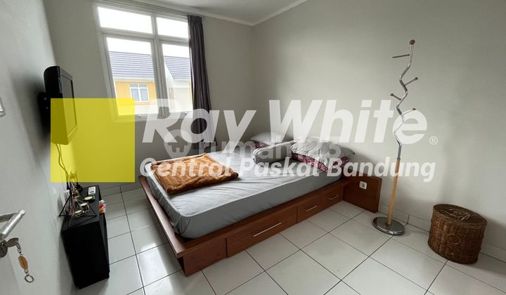 Rumah di Sumarecon Dayana Bandung