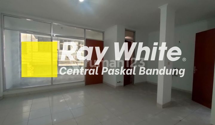 Shop Area Pasar Baru Otista Bandung City Shop Area Pasar Baru Otista Bandung City