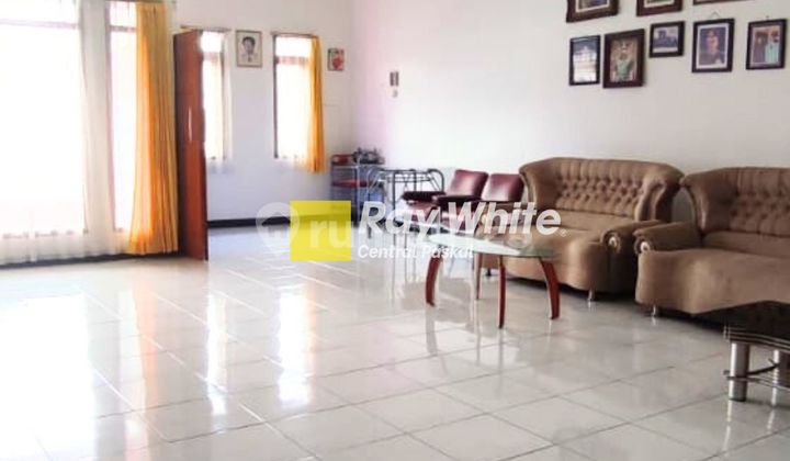 Rumah 2 Lantai Full Bangun dan Siap Huni di T K I 3 Bandung