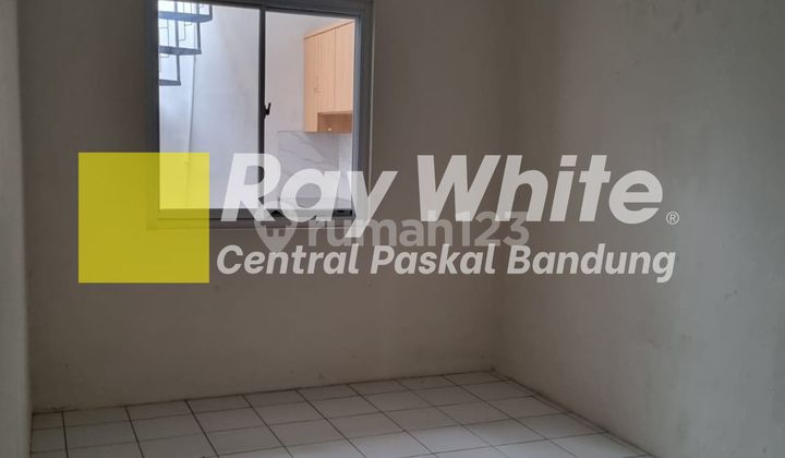 Rumah Minimalis Baru Renovasi di Sayap Taman Kopo Indah