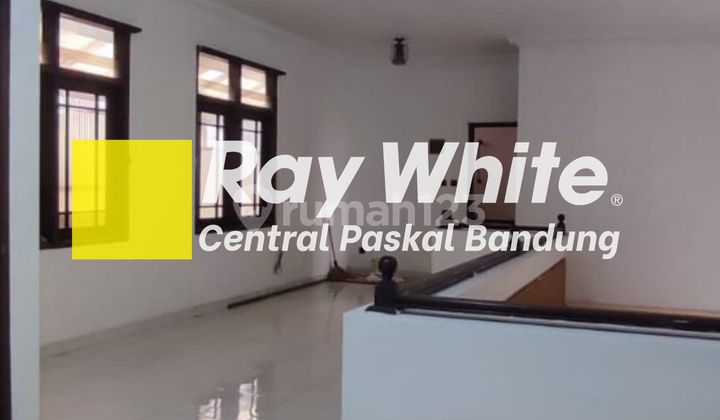 Rumah di Mainroad Taman Kopo Indah 1 Kota Bandung