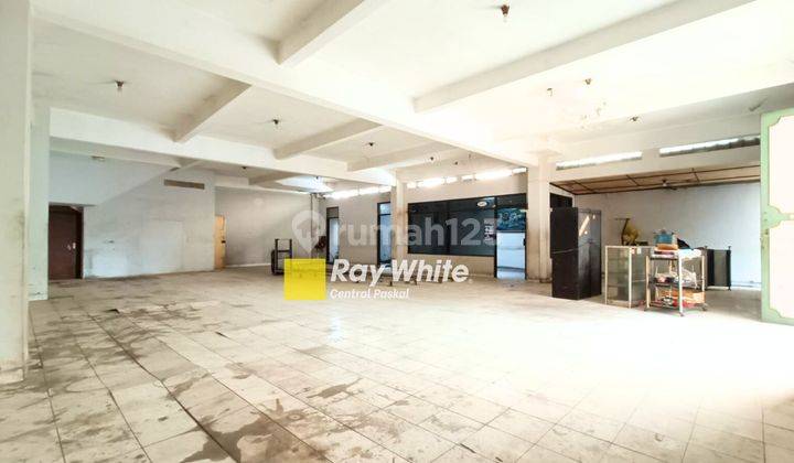 Showroom + Ruang Usaha + Rumah Kantor di Mainroad Ciateul Bandung 2