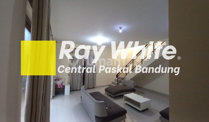 Rumah Nyaman 2 Lantai Semi Furnished di Buah Batu Square Bandung 2