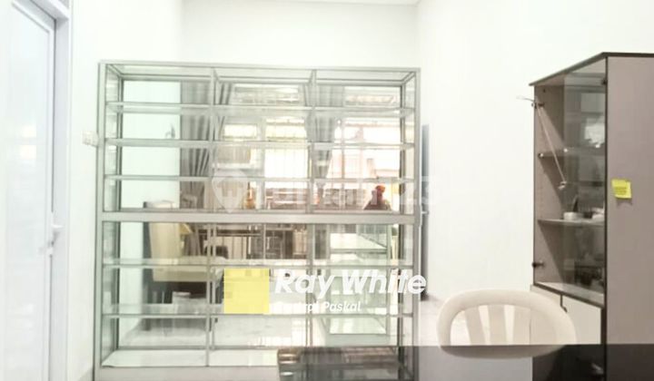 Rumah Nyaman di Taman Holis Indah Bandung 2