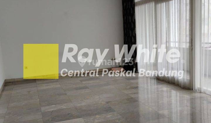 Rumah Mewah Full Furnished di Ciumbuleuit Bandung 2