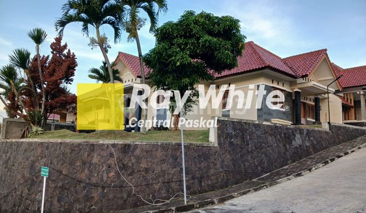 Rumah Villa di Cipageran Kota Cimahi Rumah Villa di Cipageran Kota Cimahi