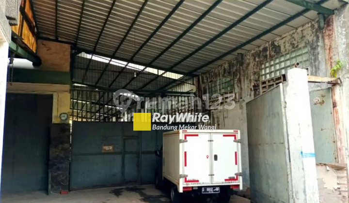 Pabrik di Sayap Soekarno Hatta dan Pasir Koja Bandung