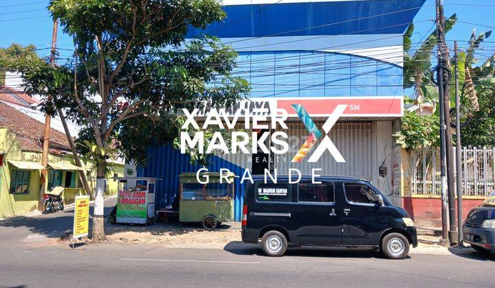 Dijual Bekas Showroom Mobil Di Jalan Pangsud Batu 1