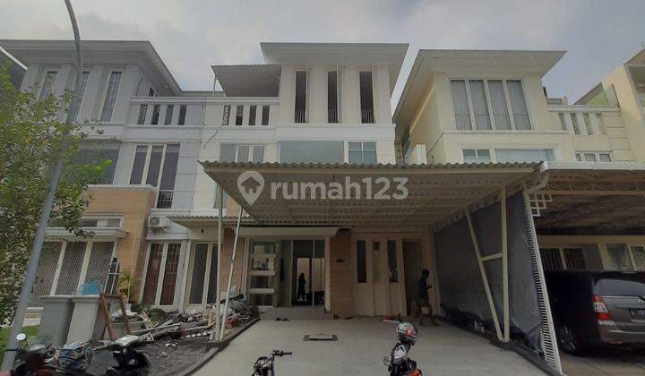 Sewa Rumah Ritz Embassy Pakuwon Indah SBY Barat 1