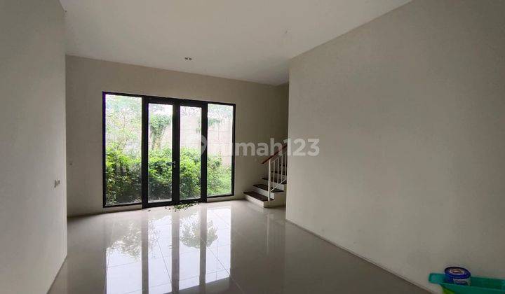 Rumah Green Hill Surabaya Terbaik 2