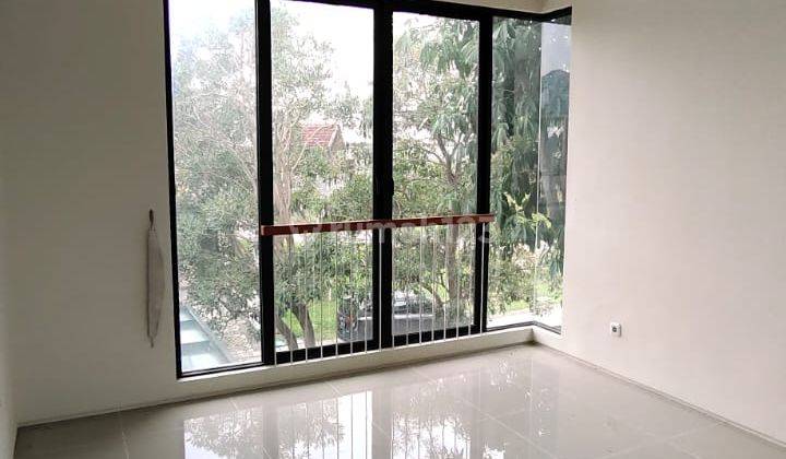 Rumah Green Hill Surabaya Terbaik 5
