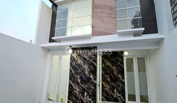 Rumah Minimalis Modern Sumberejo Benowo Surabaya 2