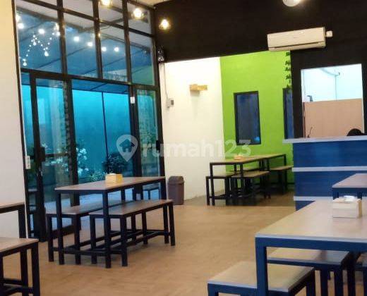 Dijual Cafe Arif Rahman Hakim Strategis Pusat Kota Gresik  2