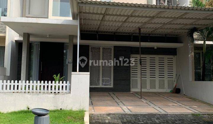 Dijual Rumah Eastwood Citraland Surabaya Minimalis 1