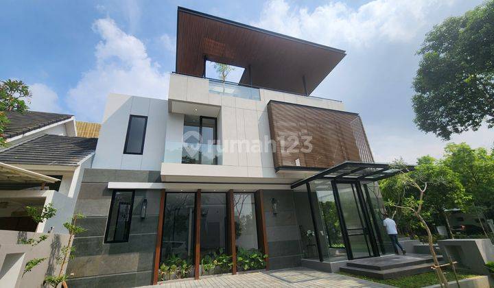 Dijual Rumah Citraland Utama Alam Hijau With Rooftop Patio 1