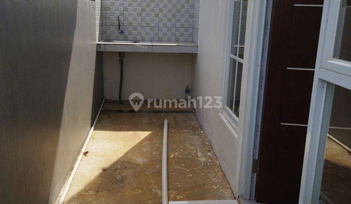 Rumah minimalis dengan harga ekonomis di daerah situsari 4
