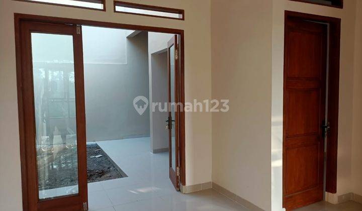 Dijual Rumah Baru Minimalis Dalam Komplek Sariwangi 1