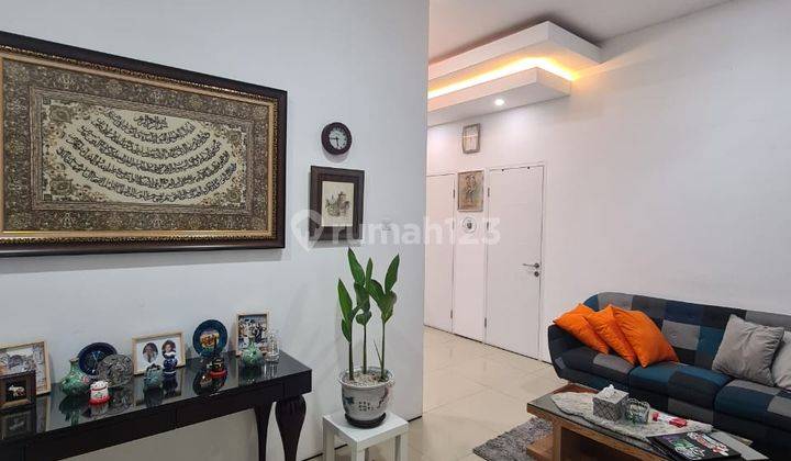 Turun Harga Rumah Modern Perumahan Elit Setra Duta 2