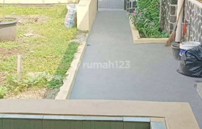 Disewakan Rumah Asri Strategis Main Road Dago Cocok Untuk Kantor 1