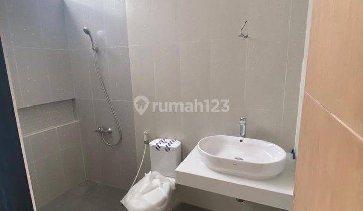 Dijual Rumah Baru Modern Minimalis Perumahan Elit Setra Duta 2