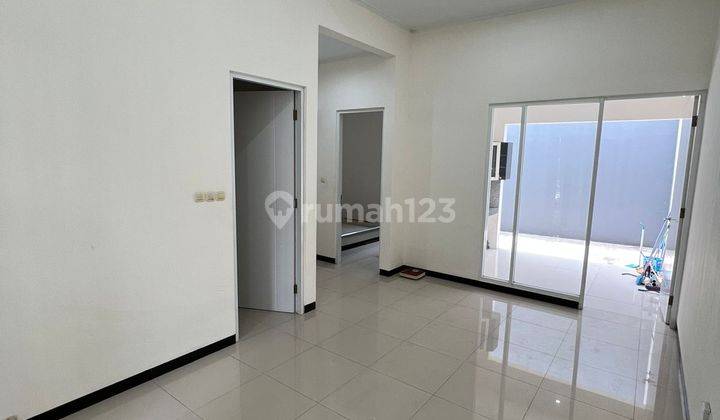 Dijual Rumah Minimalis Taman Kopo Indah Tki Semy Furnished 1