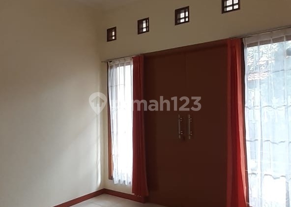 Disewakan Rumah Asri Siap Huni Cigadung Sayap Dago 1