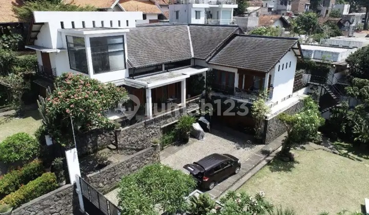 For Quick Sale! Main Road Resort House in Dago Pakar, Rare Opportunity. 2