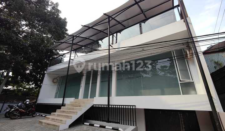 Termurah ! Dijual Ruang Usaha Baru Renov Main Road Setiabudi Termurah ! Dijual Ruang Usaha Baru Renov Main Road Setiabudi