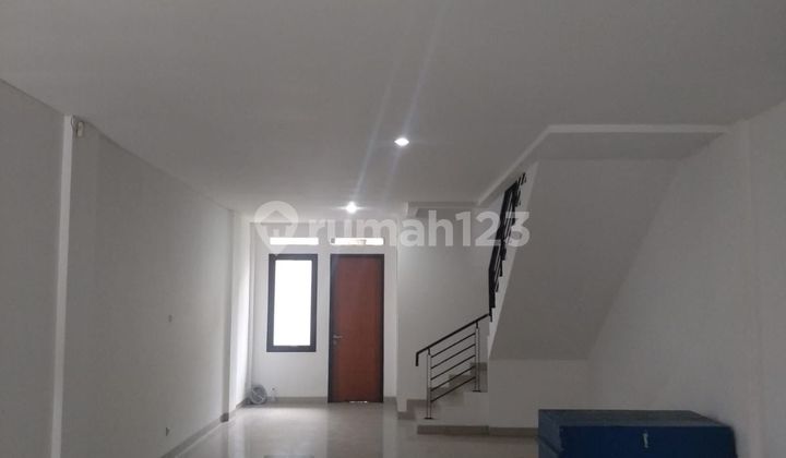 Termurah ! Dijual Ruko Terawat kawasan Elit Batununggal