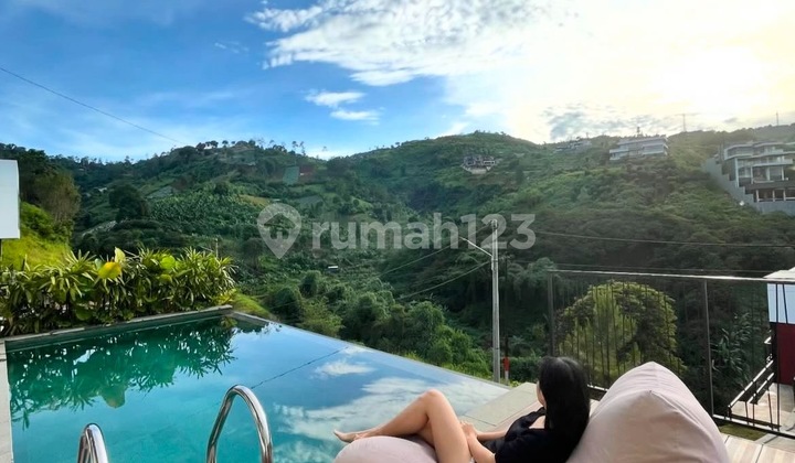 Disewakan Rumah Mewah Dago Village Full Furnish Best View Disewakan Rumah Mewah Dago Village Full Furnish Best View