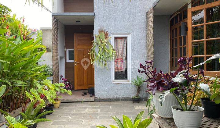 Dijual Rumah Asri Luas Griya Mas Sayap Surya Sumantri Furnish 2