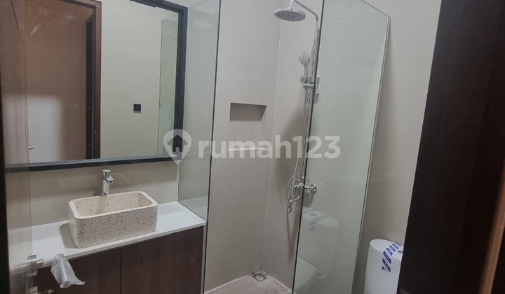 Jarang Ada ! Dijual Cepat Rumah Baru Batununggal Permai