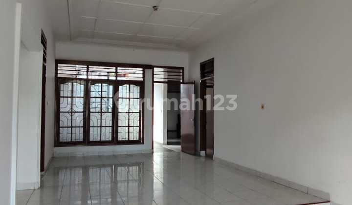 Disewakan Rumah Asri Terawat Setra Sari Siap Huni 1