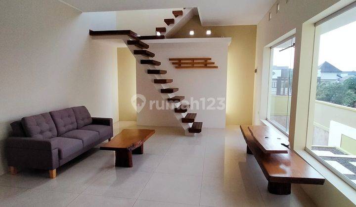 Disewakan Rumah Villa Hommy Murah Sariwangi Full Furnish 1