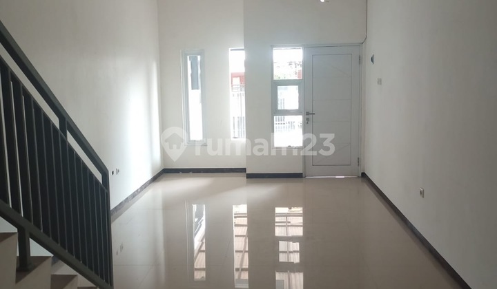 Rental Minimalist House at Parakan Asri Batununggal, Ready to Occupy