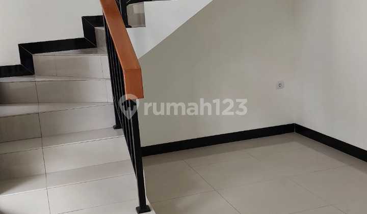 Disewakan Rumah Baru Taman Kopo Indah 5 Gardenville Min. 2Thn 2