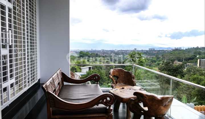 Dijual Rumah Villa Mewah Resor Dago Pakar Full Furnish 2