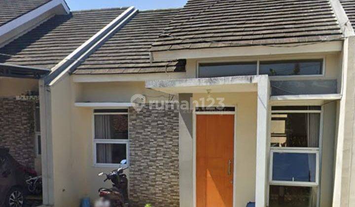 Murah. Disewakan Rumah Minimalis Semi Furnish Ciwastra 1