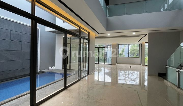 For sale, Exclusive House in Kota Baru Parahyangan KBP.