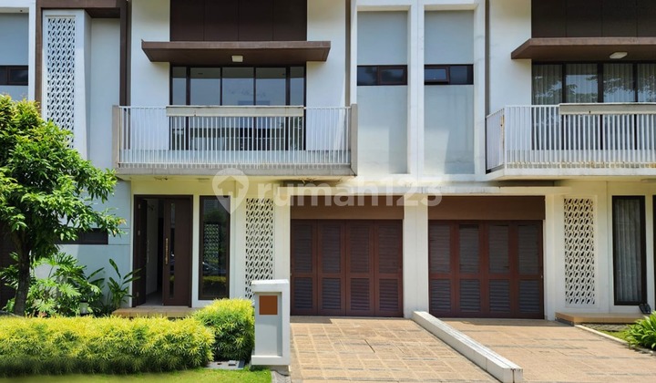 Dijual Cepat Rumah Summarecon Cynthia Main Road