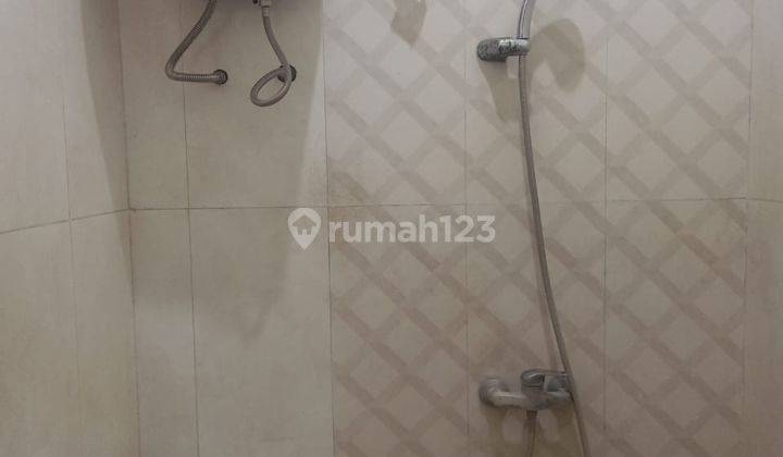 Disewakan Cepat Rumah Minimalis Taman Holis Indah Semi Furnish 2