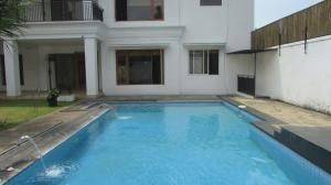 A 2 Storey, 5 Bedroom, Stand Alone House Located In Cilandak, Jakarta With 5 Bathrooms, A Pool And A Yard 2