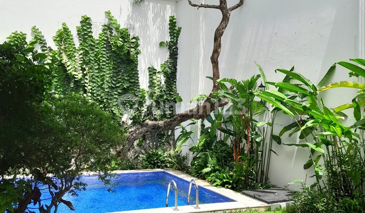 For Rent: 5-Bedroom Compound House with Swimming Pool in Cipete, South Jakarta 2