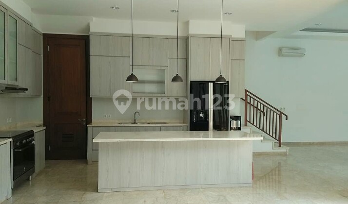 Spacious 5+1BR Compound House with Pool in Kemang Jakarta Selatan