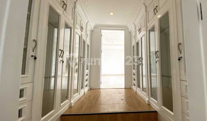 Ewly Renovated 5Br Compound House With Private Pool & Garden For Rent - Cilandak, South Jakarta 2